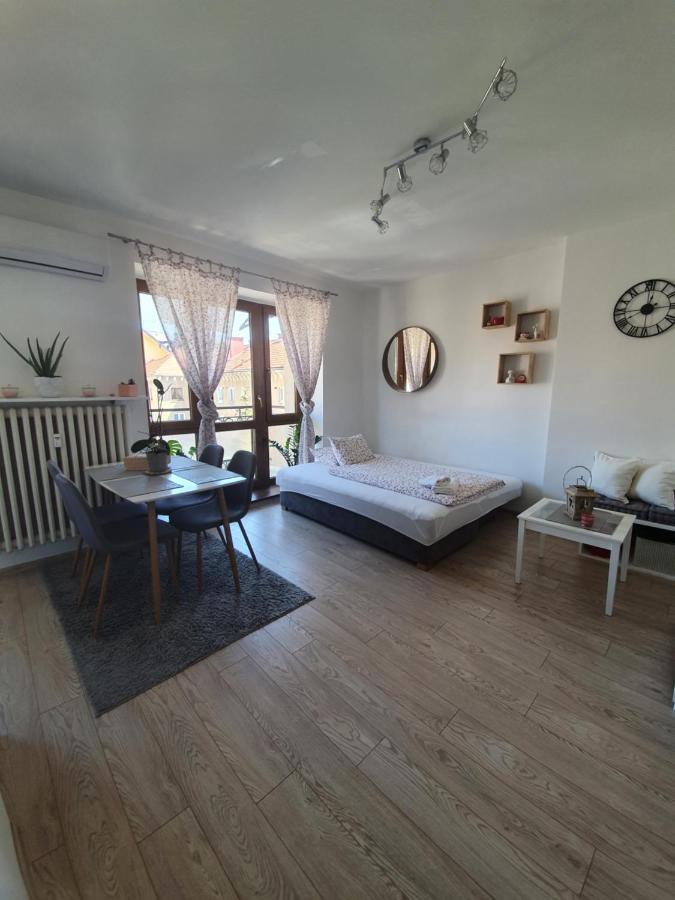 Emily Apartment Košice Eksteriør billede