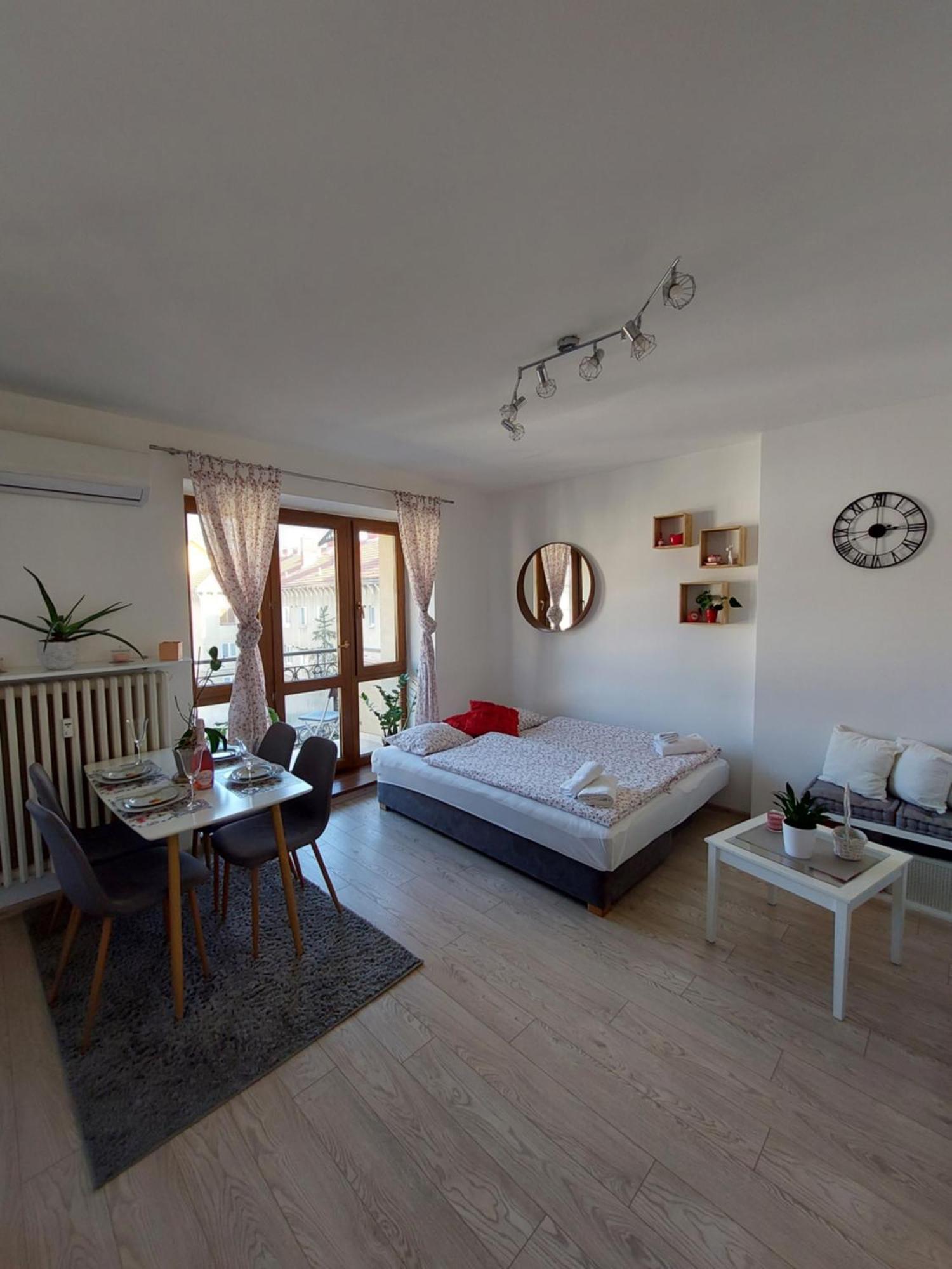 Emily Apartment Košice Værelse billede