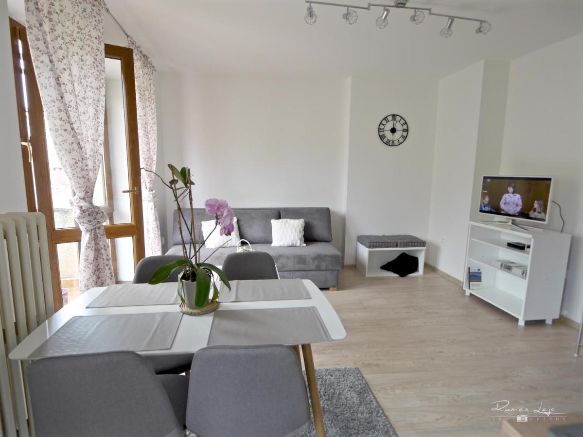 Emily Apartment Košice Eksteriør billede