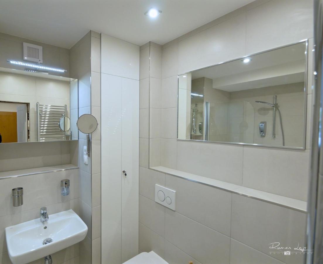 Emily Apartment Košice Eksteriør billede